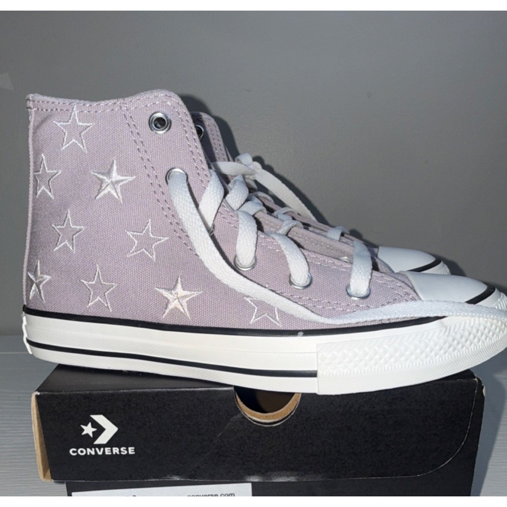 Converse Chuck Taylor All Star Hi Purple Star Canvas High Top Sneaker Youth 1